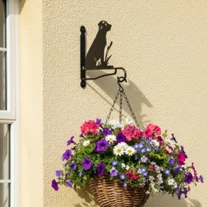 Labrador Ornamental Hanging Bracket