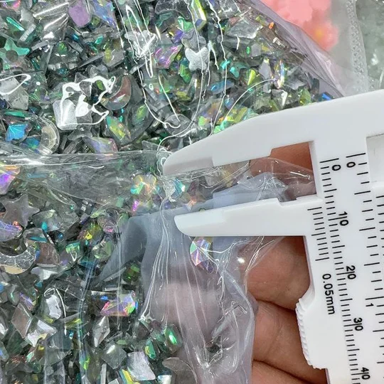 100 Pcs Mixed Sparkling AB Rhinestones Gems For Nail Art Charms Resin Craft DIY Assorted Sizes and s