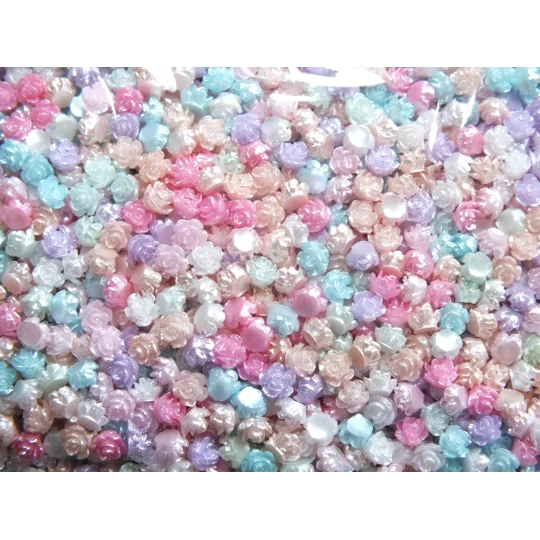100 Pcs SUPER TINY 4mm Pastel & Bright pearlescent Mixed Resin Roses Flower For Nail Art Charms Resi