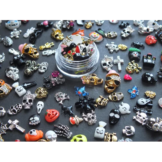 20 Pcs Spooky Halloween Horror Pumpkin Bat Skull Witch Cat Random Alloy Metal & Resin Nail Art