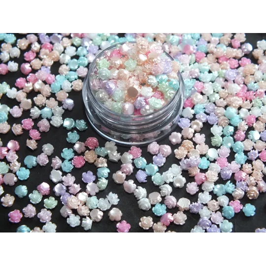 100 Pcs SUPER TINY 4mm Pastel & Bright pearlescent Mixed Resin Roses Flower For Nail Art Charms Resi