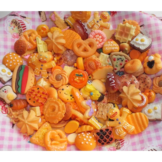 50 Pcs Bread Cakes Junk Food Snacks Biscuits Mixed Candy Resin Sweets Fake Flatback Food