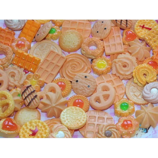 50 Pcs Biscuits & Cookies Churros Pretzel Jammy Dodger Waffle Cake Donut Danish Style FAKE Bake Food