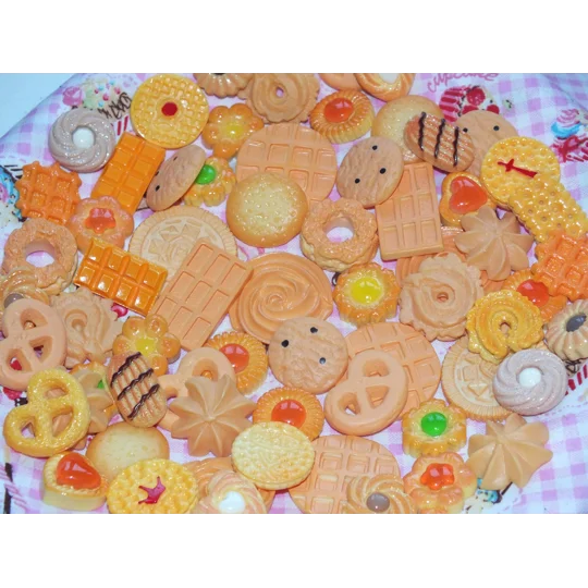 50 Pcs Biscuits & Cookies Churros Pretzel Jammy Dodger Waffle Cake Donut Danish Style FAKE Bake Food