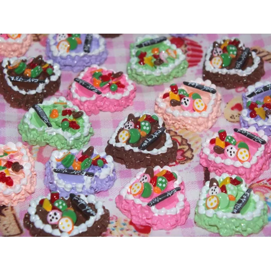 5pcs Delicious Fake Cream Cakes Gateaux Topped With Fruit Pastries Dolls Play Non Edible 25mm 3D Not