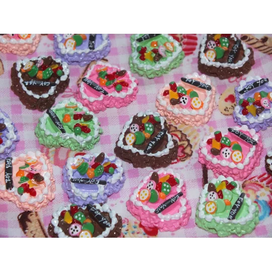 5pcs Delicious Fake Cream Cakes Gateaux Topped With Fruit Pastries Dolls Play Non Edible 25mm 3D Not
