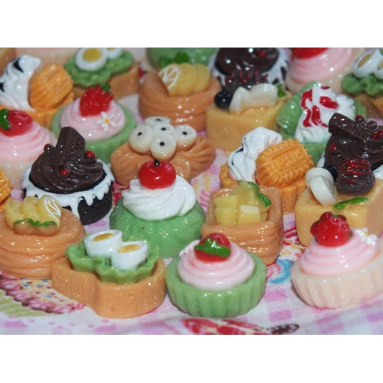 10pcs Delicious Fake Cream Cakes Topped With Fruit Pastries Fake Food Plates & Bowls Dolls Play Non