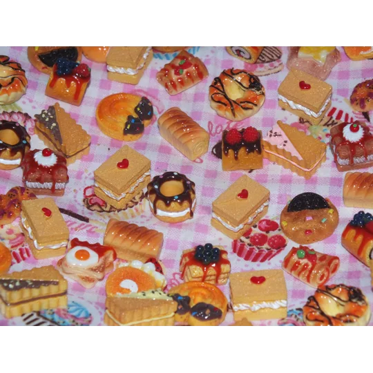 10pcs Delicious Fake Cream Cakes Donuts Cookies Pastries Fake Food Plates & Bowls Dolls Play Non Edi