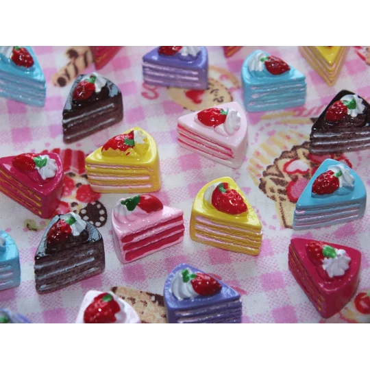 6pcs Delicious Fake Cream Sponge Cakes Topped With Fruit Fake Food Cakes Pastries Dolls Play Non Edi