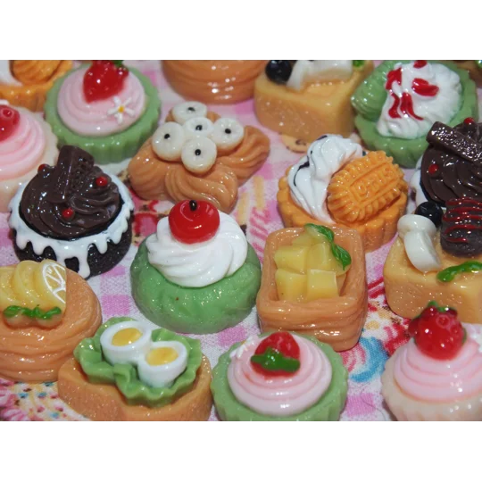 10pcs Delicious Fake Cream Cakes Topped With Fruit Pastries Fake Food Plates & Bowls Dolls Play Non