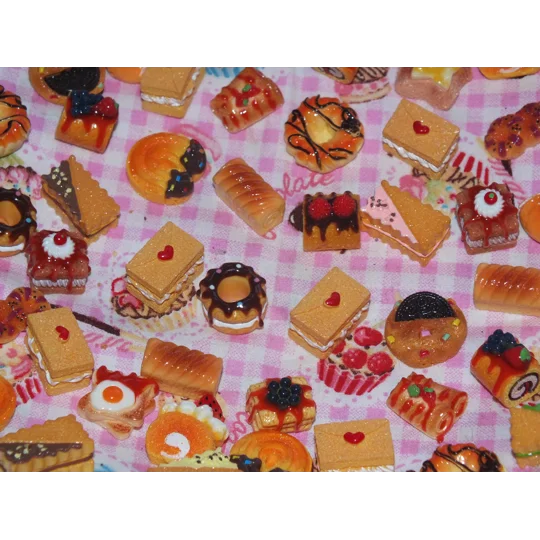 10pcs Delicious Fake Cream Cakes Donuts Cookies Pastries Fake Food Plates & Bowls Dolls Play Non Edi
