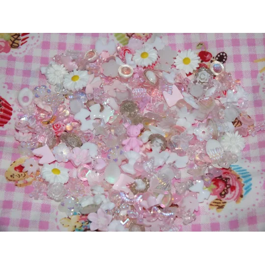 50 Pcs Mixed Tiny Pink & White Mix Bows Flowers Bear Shells Nail Art Charms Resin Craft DIY