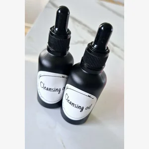 Cleansing oil