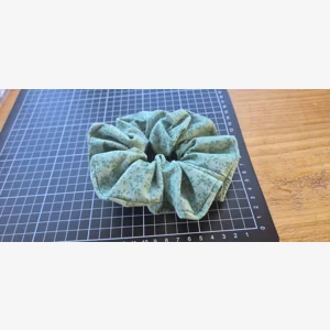 Jumbo scrunchie