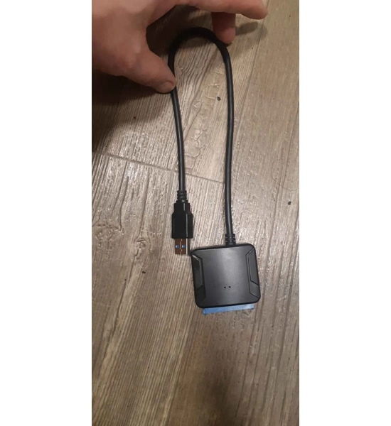 External SSD/HDD adapter, add an extra harddrive to your PC via your computers USB Port!