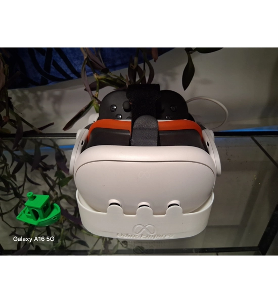 Meta Quest 3 Privacy stand/Charging dock