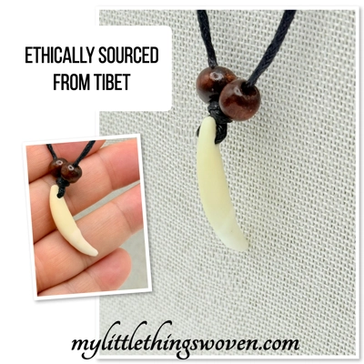 Men's Real Tooth Fang Wolf Pendant Necklace Adjustable length