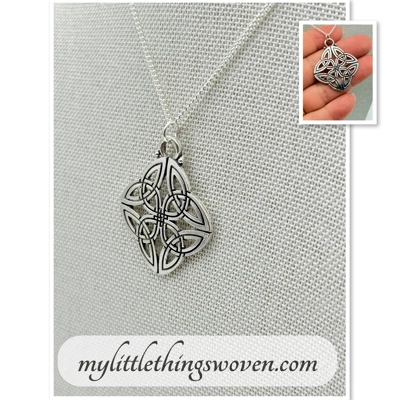 Quaternary Celtic Knot Pendant Necklace, Silver 925 Quaternary Celtic Knot Pendant Necklace, Silver 925