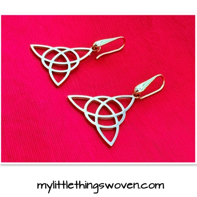 Gold Celtic Trinity Knot Earrings Irish 18k gold plated Gold Celtic Trinity Knot Earrings Irish 18k gold plated