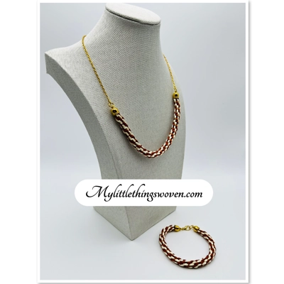 Gold Two-Toned Brown And Cream Necklace And Bracelet 2 Piece Set Gold Two-Toned Brown And Cream Necklace And Bracelet 2 Piece Set