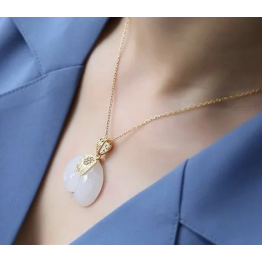 Jade Elephant Pendant & 18" Gold Plated Chain