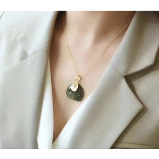 Jade Elephant Pendant & 18" Gold Plated Chain
