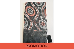 Black scarf with pink a..