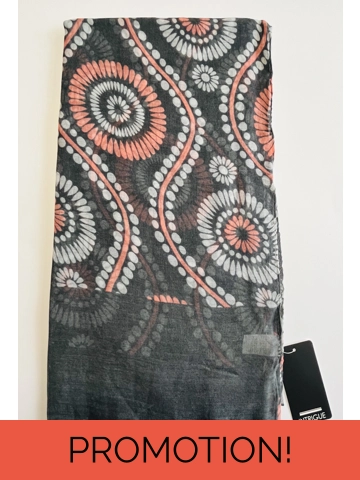 Black scarf with pink a..