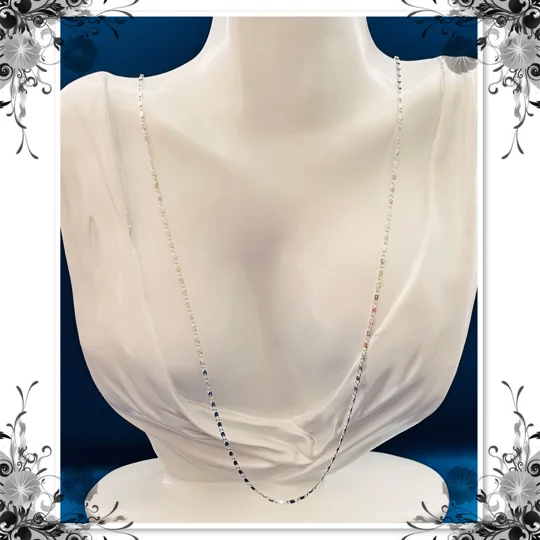 Figure of 8 Chain Necklace 32-Inch Silver