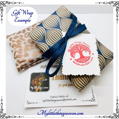 Crescent Moon Shape Cow Horn Turquoise Pendant & Necklace Black or White Sparkly Crescent Moon Shape Cow Horn Turquoise Pendant & Necklace Black or White Sparkly