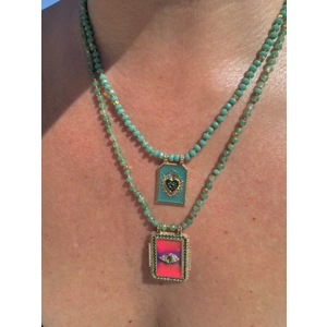 Square pendant necklace