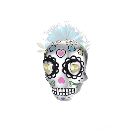 Skull and hearts charm Skull and hearts charm