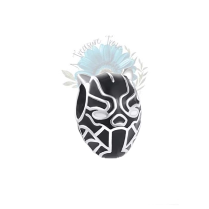 Black panther mask charm