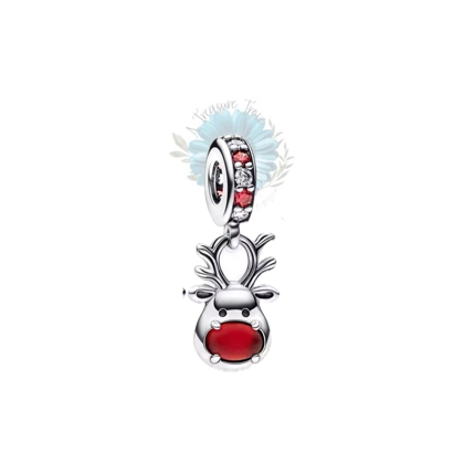 Reindeer head charm Reindeer head charm