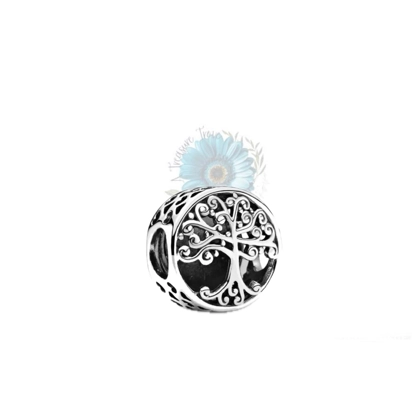 Round family tree charm Round family tree charm