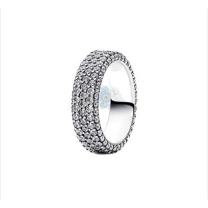 Jewelled silver ring Jewelled silver ring