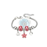 Flower charm bracelet