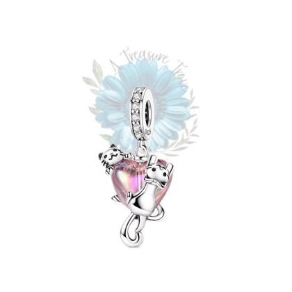 Cat and heart charm Cat and heart charm