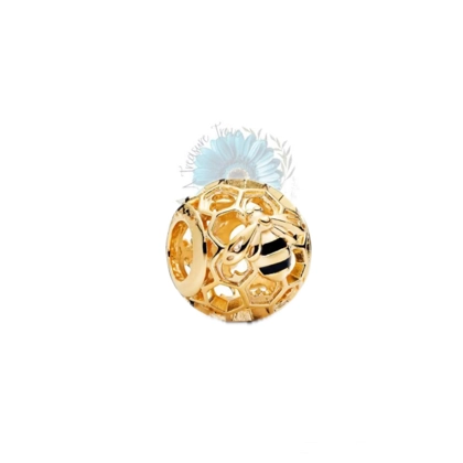 Gold round honeycomb and bee charm Gold round honeycomb and bee charm