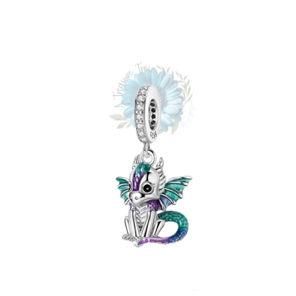 Sitting dragon charm Sitting dragon charm