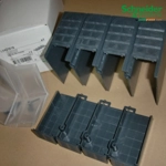 Mbrojtës Mbulues i gjatë Schneider për AES 4P, ComPacT NSX100/160/250, hapësirë 35 mm, IP40, 4 pole Mbrojtës Mbulues i gjatë Schneider për AES 4P, ComPacT NSX100/160/250, hapësirë 35 mm, IP40, 4 pole