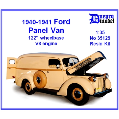 1940-1941 Ford Panel Van 122” wheelbase V8 engine 1/35