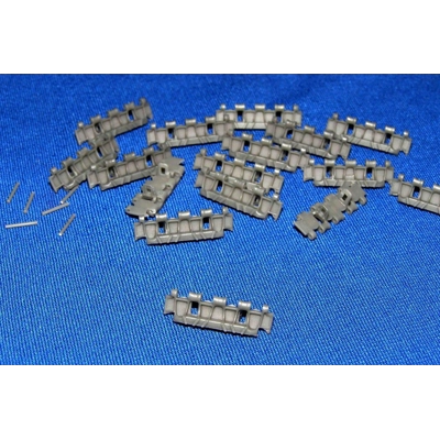 PANTHER Late Type Resin tracks Workable 1/35