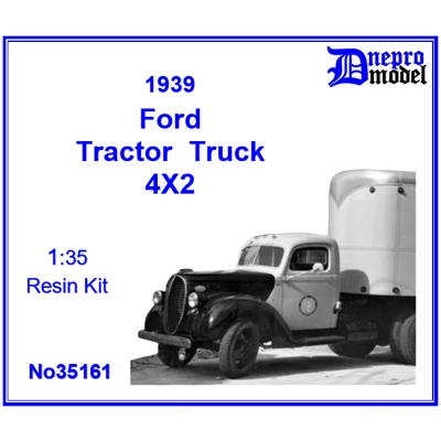 1939 Ford Tractor Truck 4X2 1/35