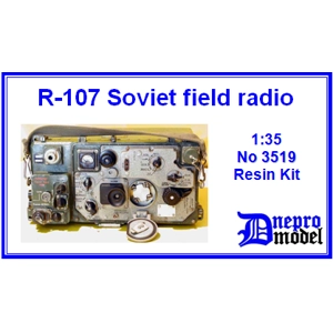 Soviet R-107 field radi..