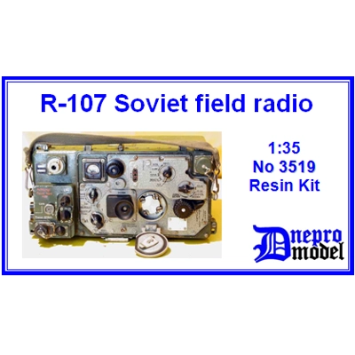 Soviet R-107 field radio 1/35