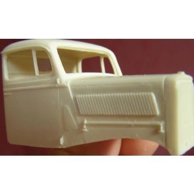 Opel Blitz 1t Plateau Early version 1/35