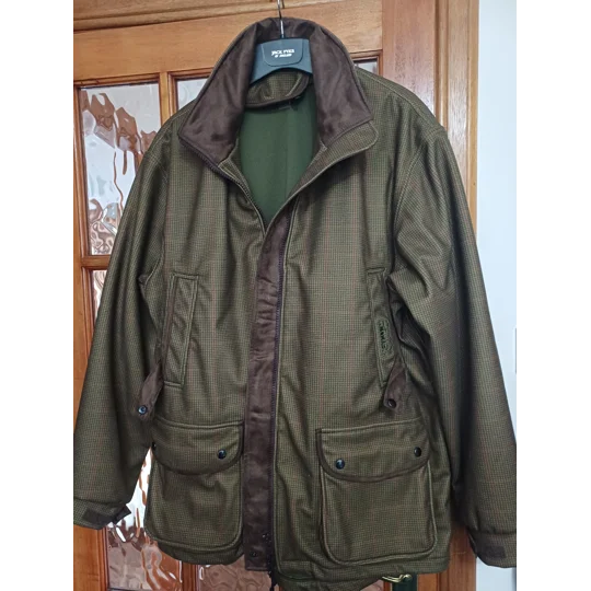 NomadUK men's olive green shooting jacket for country pursuits, beating and field sports
