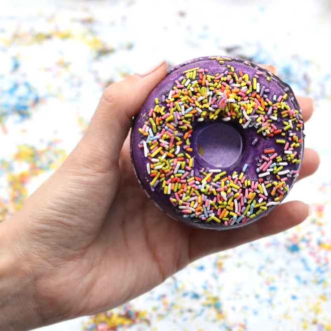 Additional Image for Blackberry and Almond Bath Donuts 180g