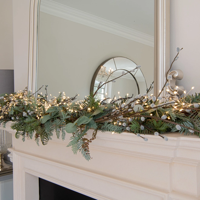 Additional Image for Eight Sequence Warm White Cluster LED String Light